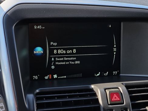 Used 2016 Volvo XC60 T5 Premier image 17