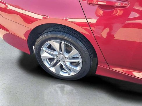 Used 2019 Honda Accord LX image 27