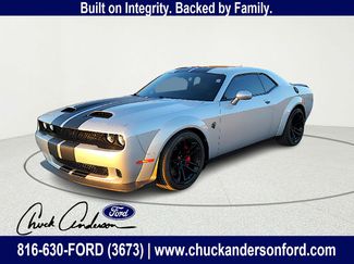 Used 2022 Dodge Challenger SRT Hellcat video 2