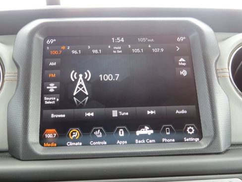 Used 2023 Jeep Gladiator Overland AWD/4WD image 20