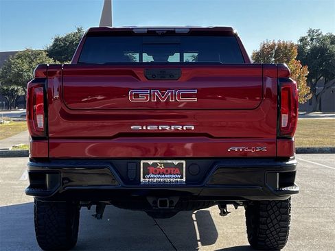 Used 2024 GMC Sierra 1500 AT4X image 5