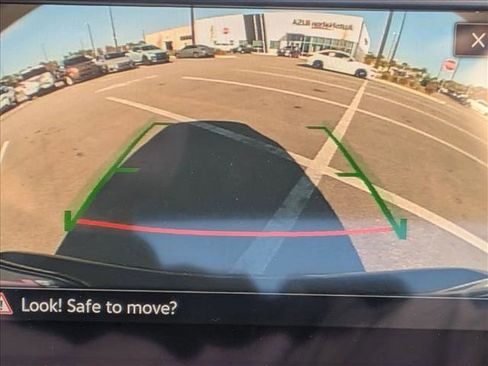 Used 2024 Volkswagen Taos SE image 13