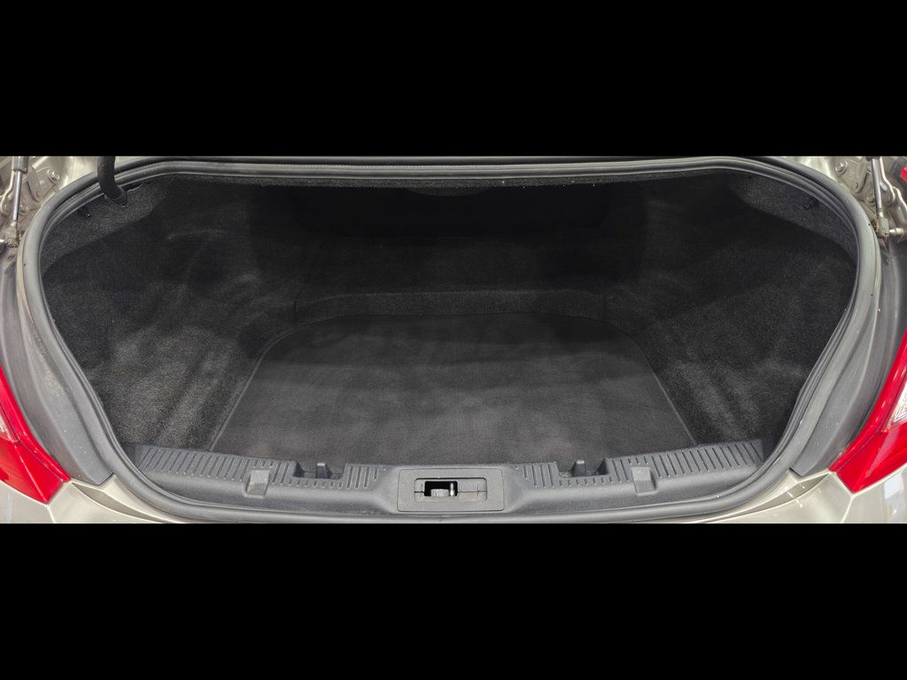 Used 2016 Lincoln MKS AWD w/ Equipment Group 101A image 34