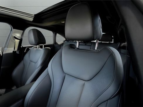 Used 2024 BMW M440i xDrive Gran Coupe w/ Shadowloine Package image 25