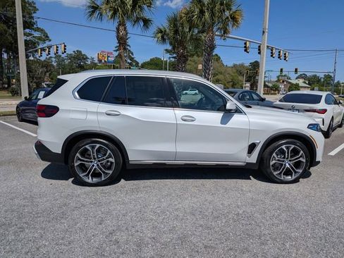 New 2026 BMW X5 xDrive50e w/ Climate Comfort Package AWD/4WD image 4