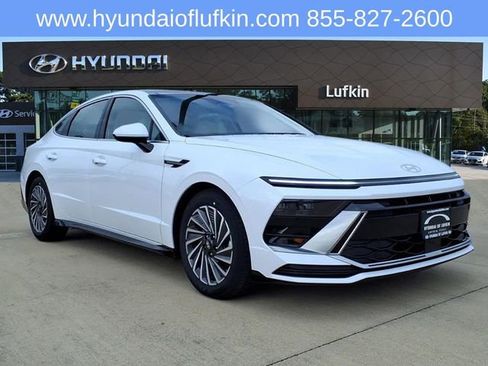New 2026 Hyundai Sonata SEL image 1