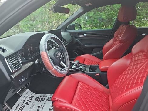 Used 2023 Audi SQ5 Premium Plus w/ Premium Plus Package AWD/4WD image 3