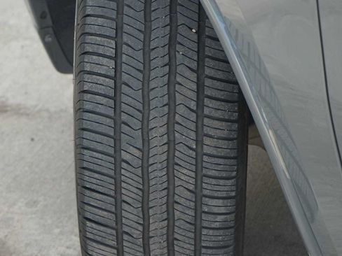 Used 2021 Dodge Durango GT RWD image 29