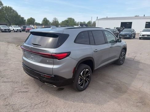 New 2026 Buick Enclave Sport Touring w/ LPO, Floor Liner Package image 6