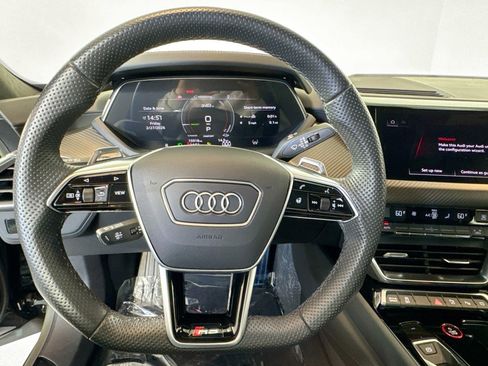 Used 2023 Audi RS e-tron GT image 11