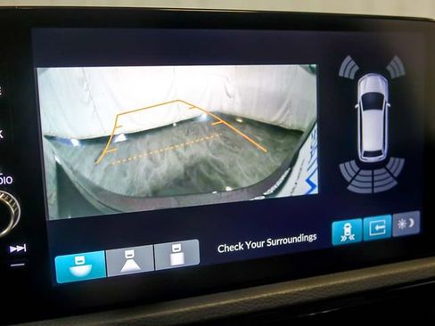 Used 2024 Honda CR-V EX-L image 23