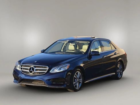 Used 2015 Mercedes-Benz E 350 Sedan image 1