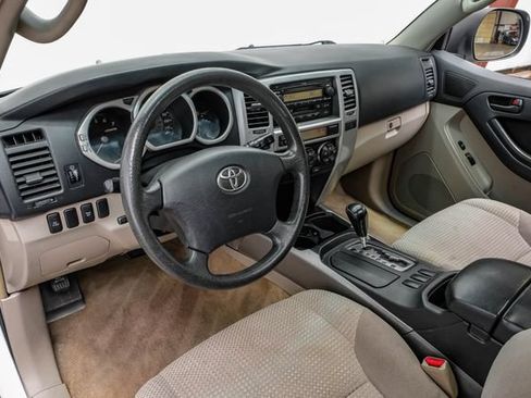 Used 2003 Toyota 4Runner SR5 RWD image 3