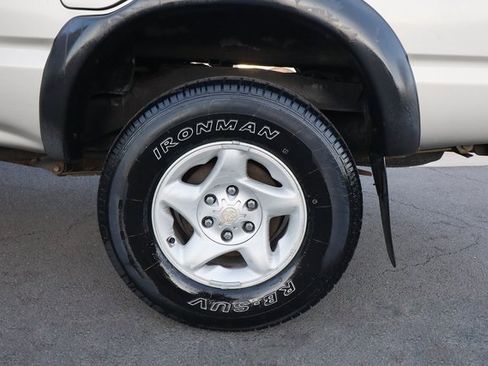 Used 2003 Toyota Tacoma PreRunner image 22