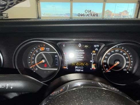 Used 2021 Jeep Wrangler Unlimited Sahara AWD/4WD image 34
