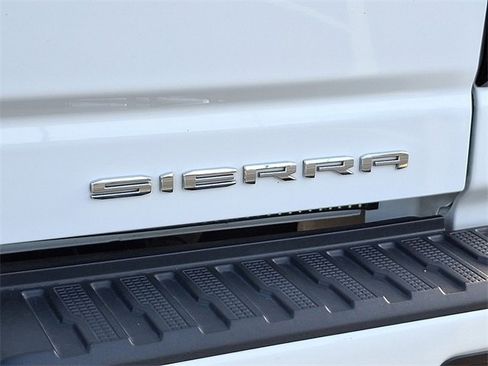 Used 2020 GMC Sierra 2500 Denali w/ Denali Ultimate Package image 34