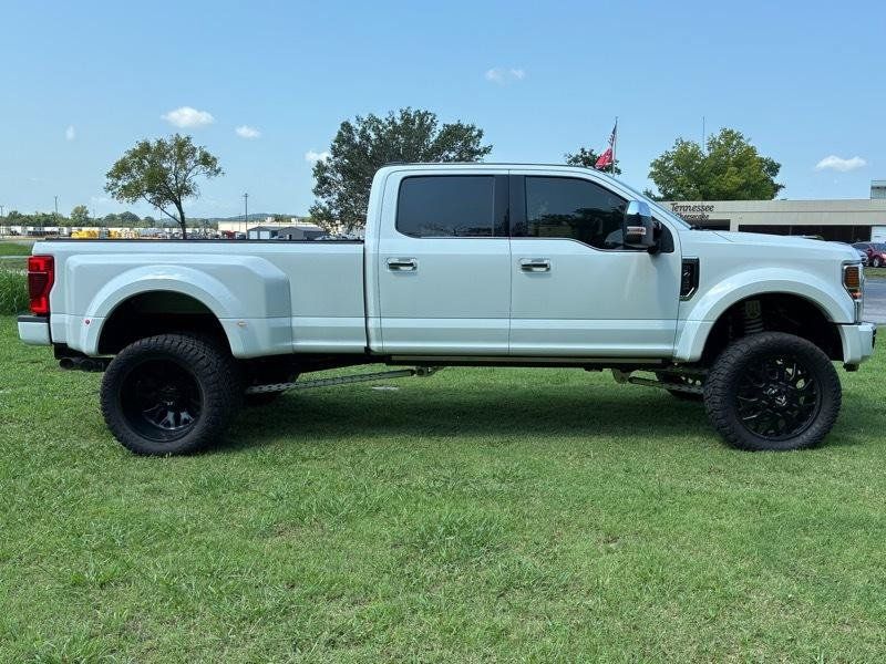 Used 2021 Ford F450 Platinum w/ FX4 Off-Road Package AWD/4WD image 4
