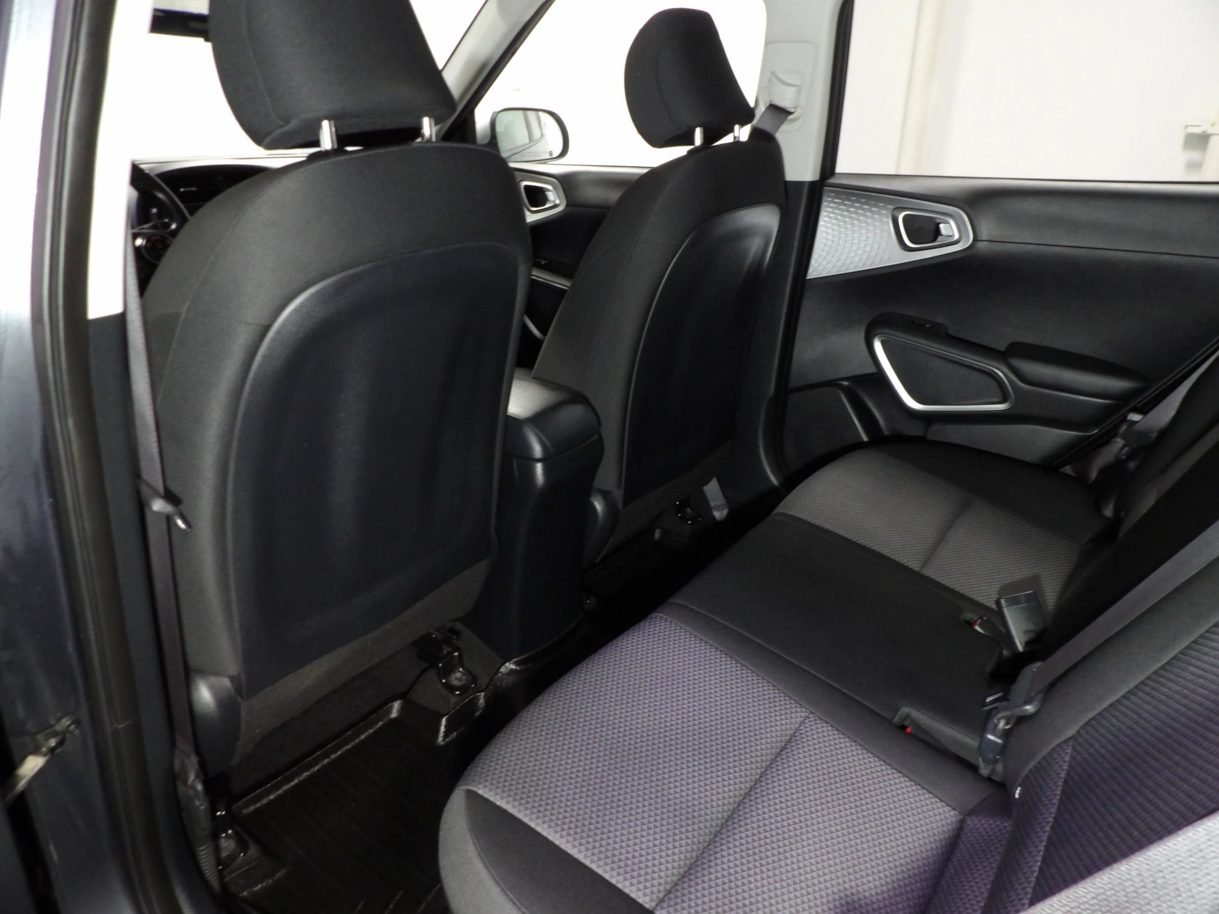 Used 2020 Kia Soul X-Line FWD image 10