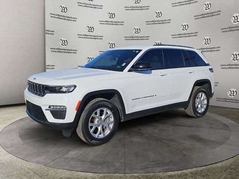 Used 2023 Jeep Grand Cherokee Limited RWD image 1