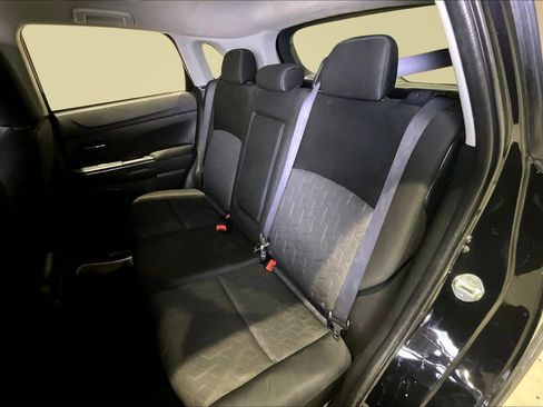 Used 2022 Mitsubishi Outlander Sport S image 21