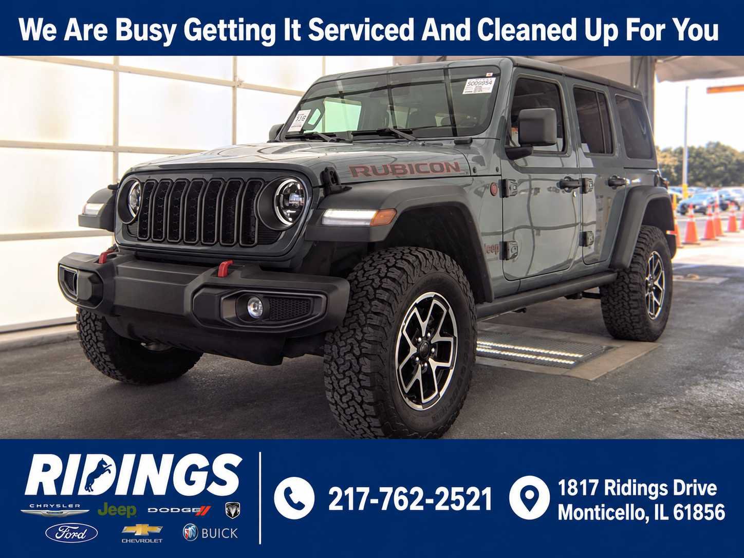 Used 2025 Jeep Wrangler Unlimited Rubicon w/ Convenience Group AWD/4WD image 1