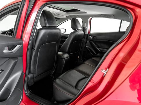 Used 2016 MAZDA MAZDA3 i Grand Touring image 39