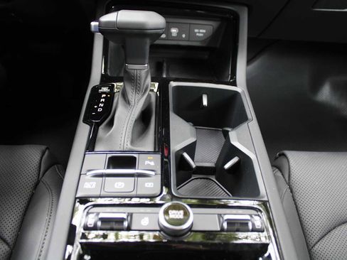 New 2025 Kia K5 EX image 34