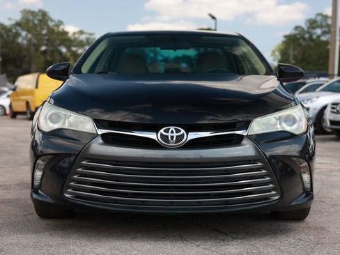 Used 2015 Toyota Camry LE image 20