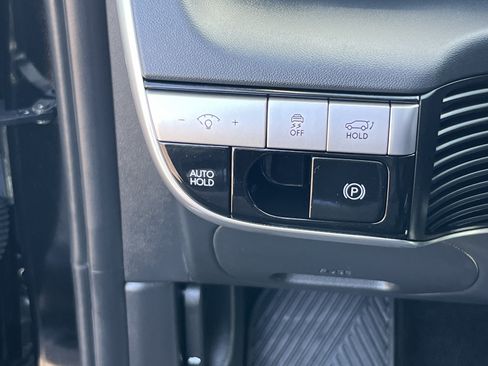Certified 2024 Hyundai Ioniq 5 SEL RWD image 25