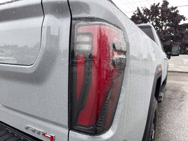 Used 2025 GMC Sierra 3500 AT4 w/ AT4 Premium Plus Package AWD/4WD image 14