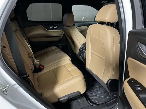 Used 2019 Chevrolet Blazer Premier w/ Sun and Wheels Package AWD/4WD image 21