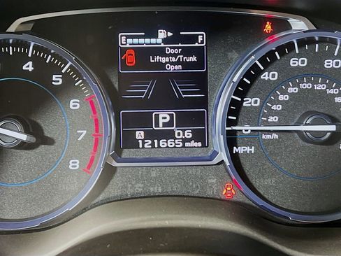 Used 2017 Subaru Forester 2.5i Touring image 12