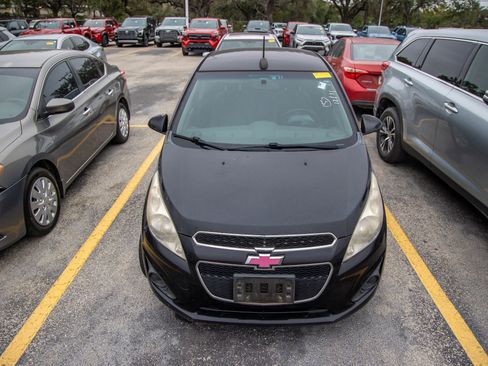 Used 2015 Chevrolet Spark LT image 5