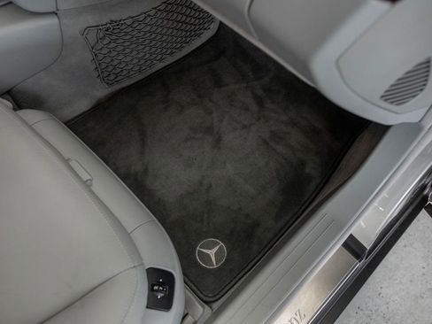 Used 2002 Mercedes-Benz S 500 image 31