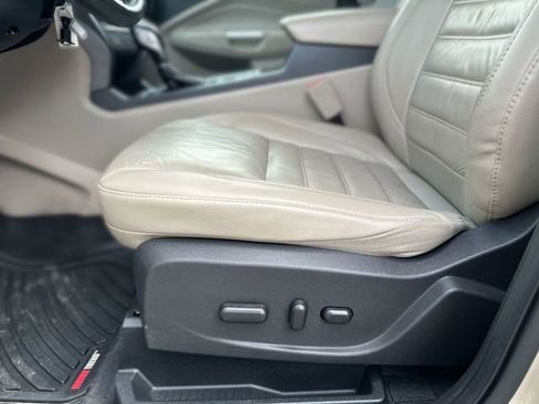 Used 2018 Ford Escape SEL FWD image 13