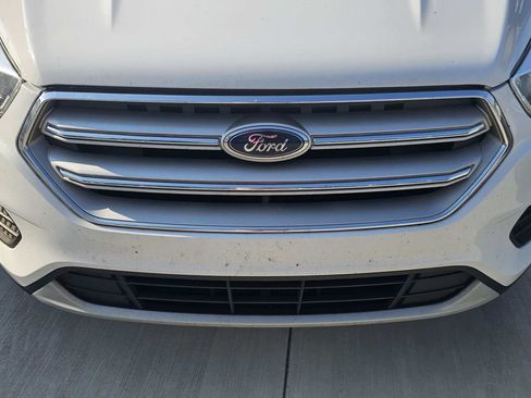 Used 2017 Ford Escape SE FWD image 7