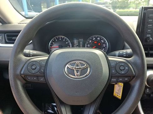 Used 2019 Toyota RAV4 LE w/ All Weather Liner Package AWD/4WD image 21