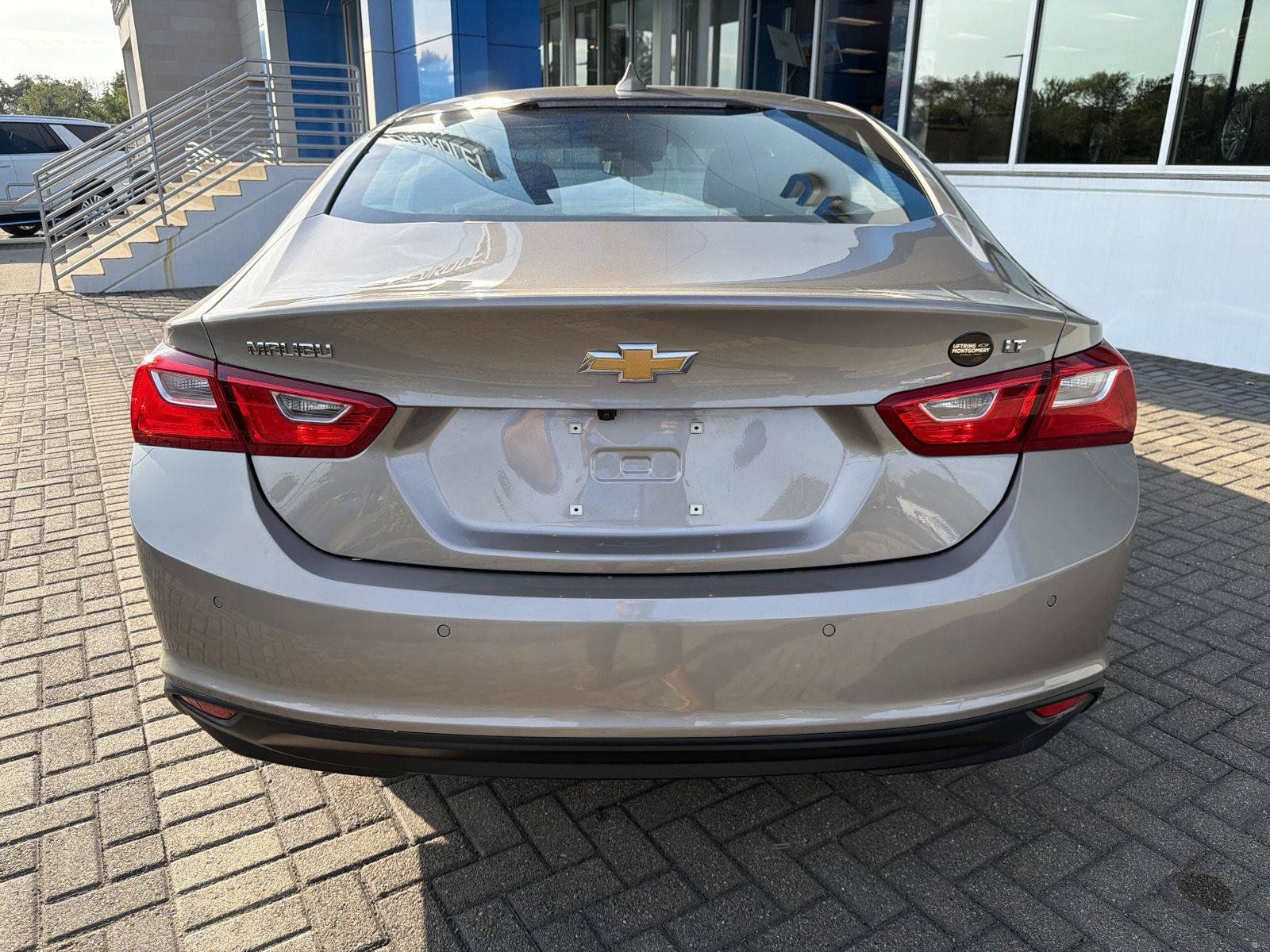 Used 2024 Chevrolet Malibu LT FWD image 4
