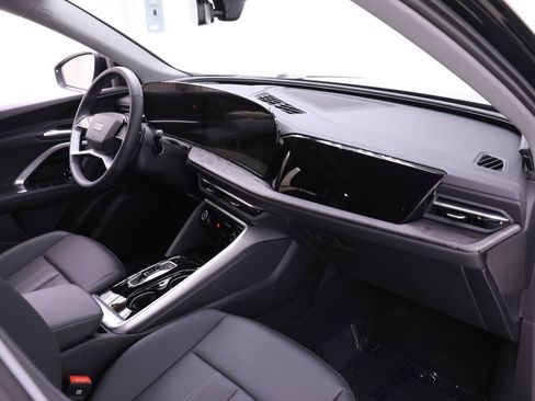 Certified 2025 Audi Q5 Premium w/ Convenience Package AWD/4WD image 22
