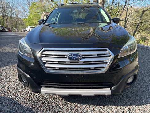 Used 2015 Subaru Outback 2.5i Limited AWD/4WD image 2