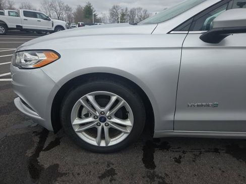 Used 2018 Ford Fusion S image 14