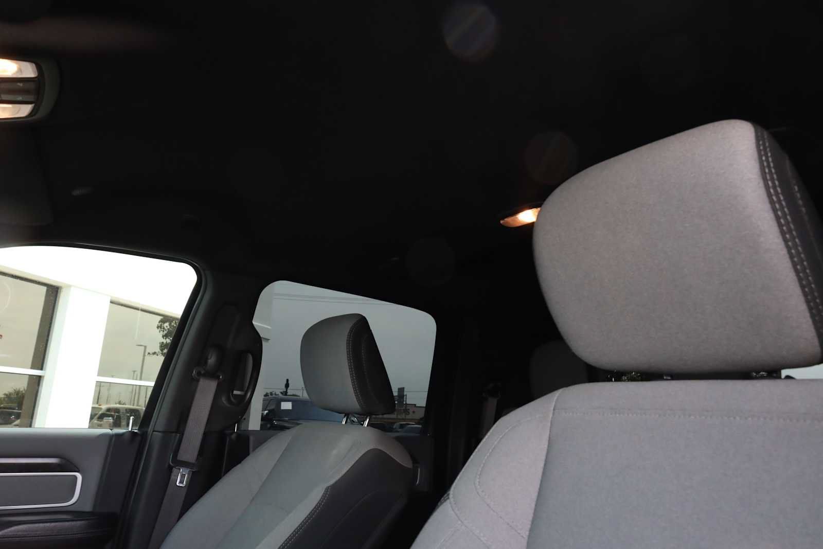 Used 2022 RAM 2500 Lone Star w/ Level A Equipment Group AWD/4WD image 5