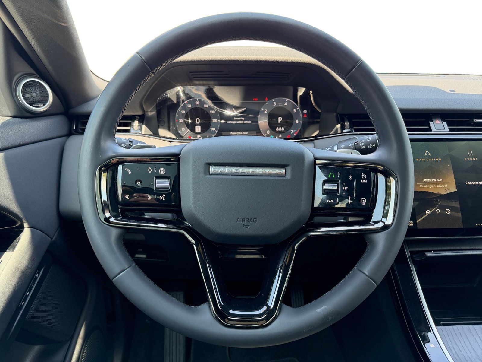 Used 2024 Land Rover Range Rover Evoque S AWD/4WD image 11