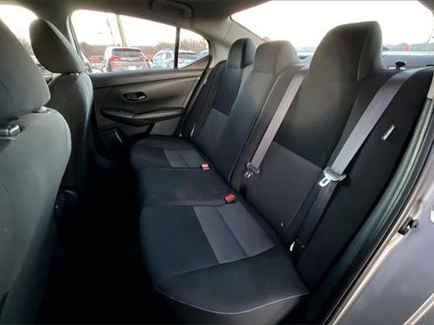 Used 2025 Nissan Sentra SV image 20