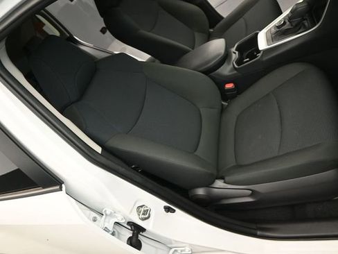 Used 2025 Toyota RAV4 LE image 17