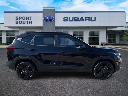 Used 2021 Kia Seltos S image 2