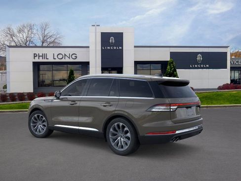 New 2026 Lincoln Aviator Reserve image 4