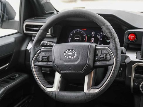New 2025 Toyota Tacoma TRD Off-Road image 17