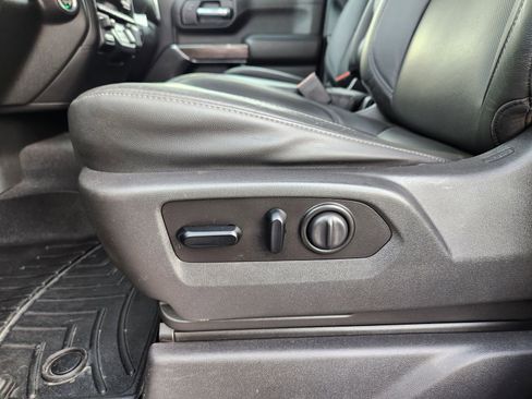 Used 2020 Chevrolet Silverado 3500 LTZ image 28