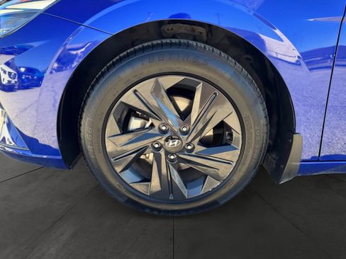 Certified 2022 Hyundai Elantra SEL image 14